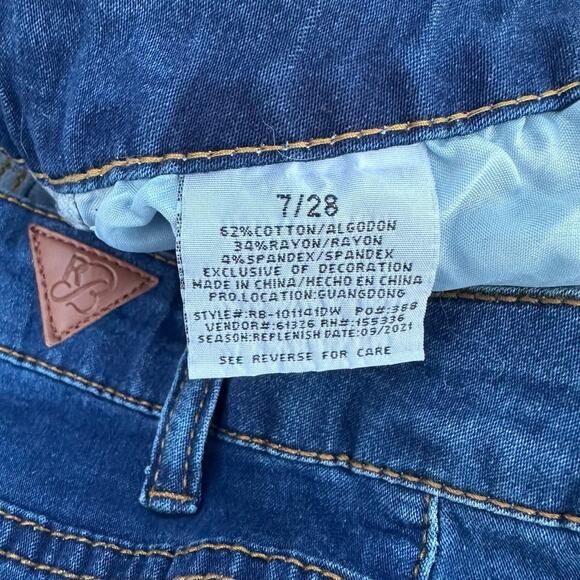 Red Bottoms Women’s Blue Flare Leg Jeans with Raw Hem Size 7/28 - Picture 4 of 5